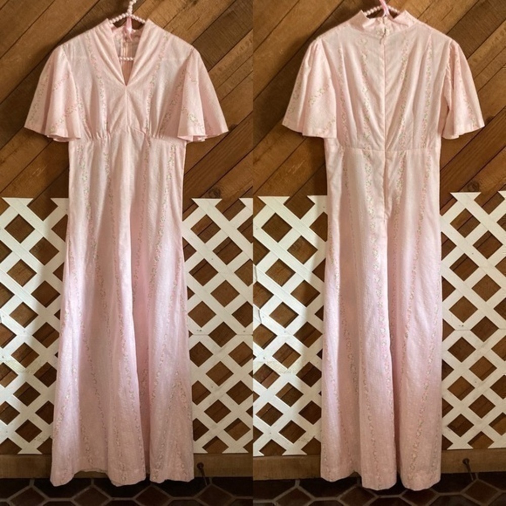 Vintage pale pink floral stripe maxi dress with fluted sleeves